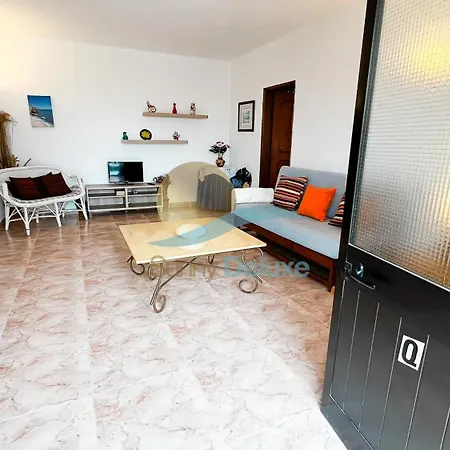 Calipto By Sunny Deluxe Apartament *